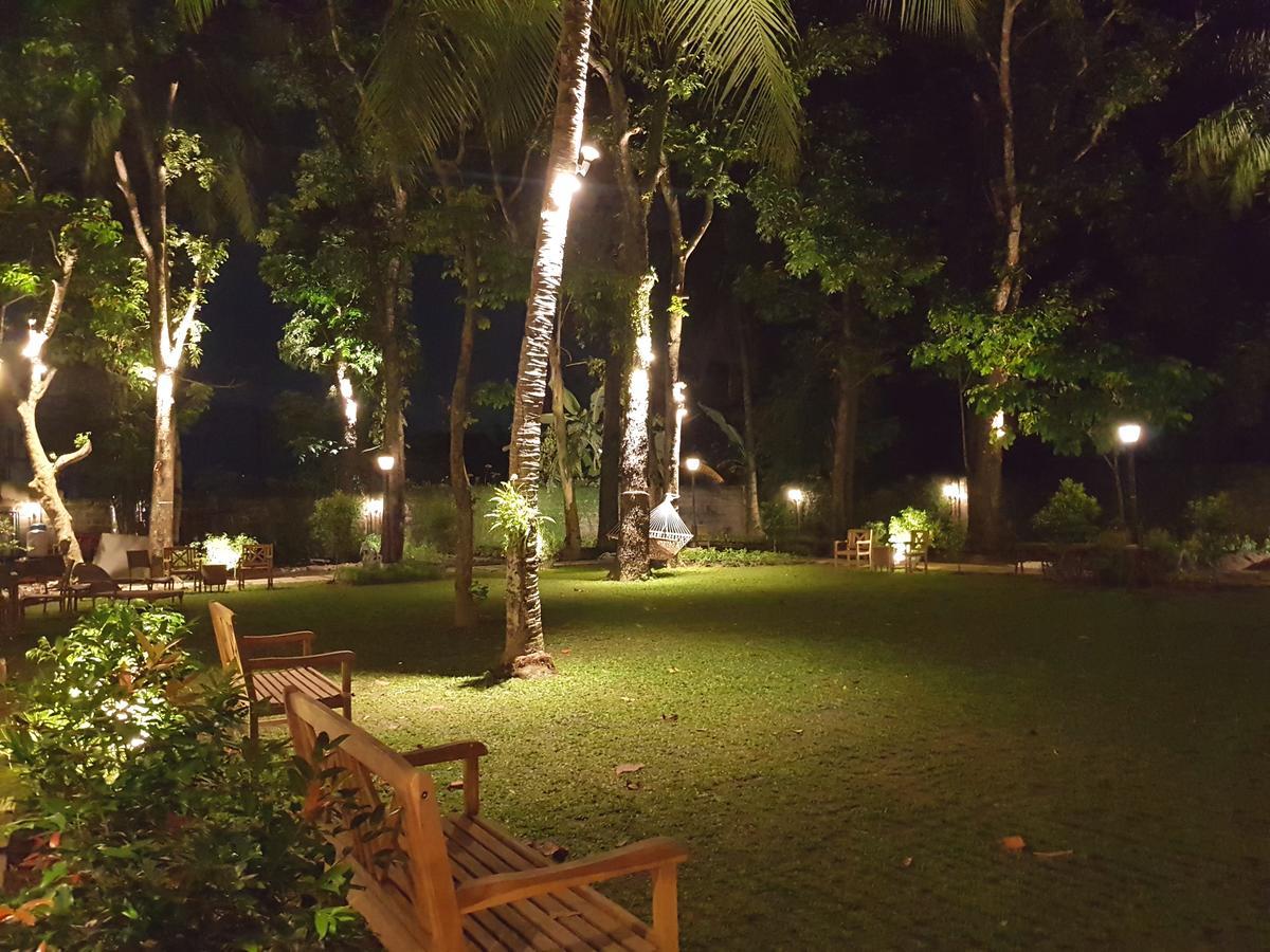 Stay Amare Villa Maria 1 Bacolod Eksteriør bilde