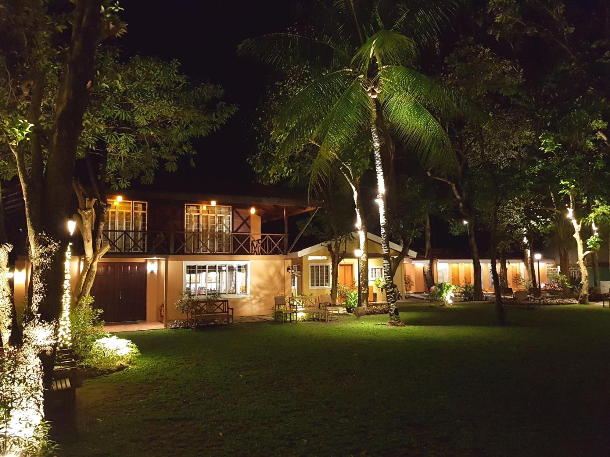 Stay Amare Villa Maria 1 Bacolod Eksteriør bilde